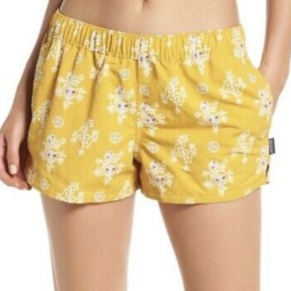 Patagonia Barely Baggies Ylloe Aztec 2" Pull On Nylon Women's Size Medium - Picture 4 of 16